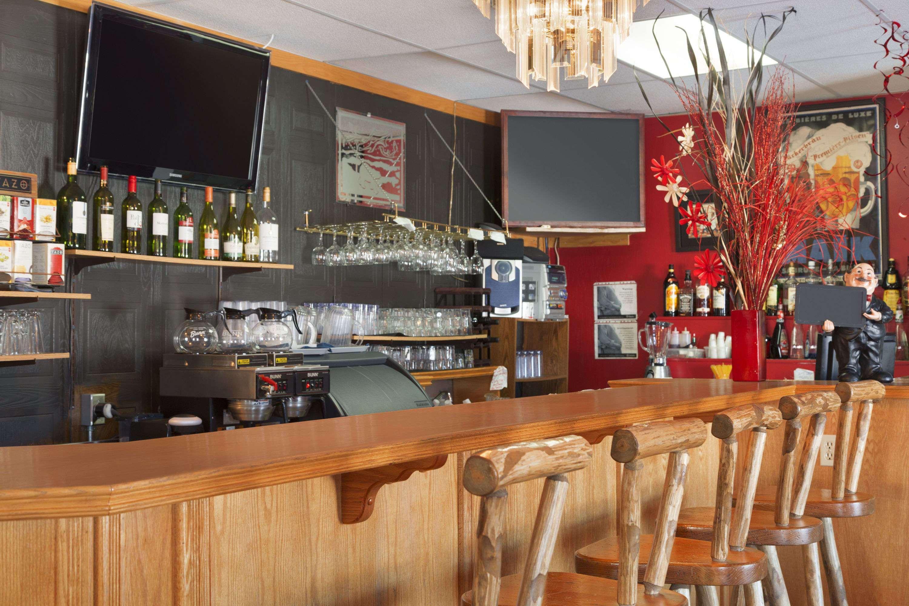 Travel Inn Cochrane מראה חיצוני תמונה