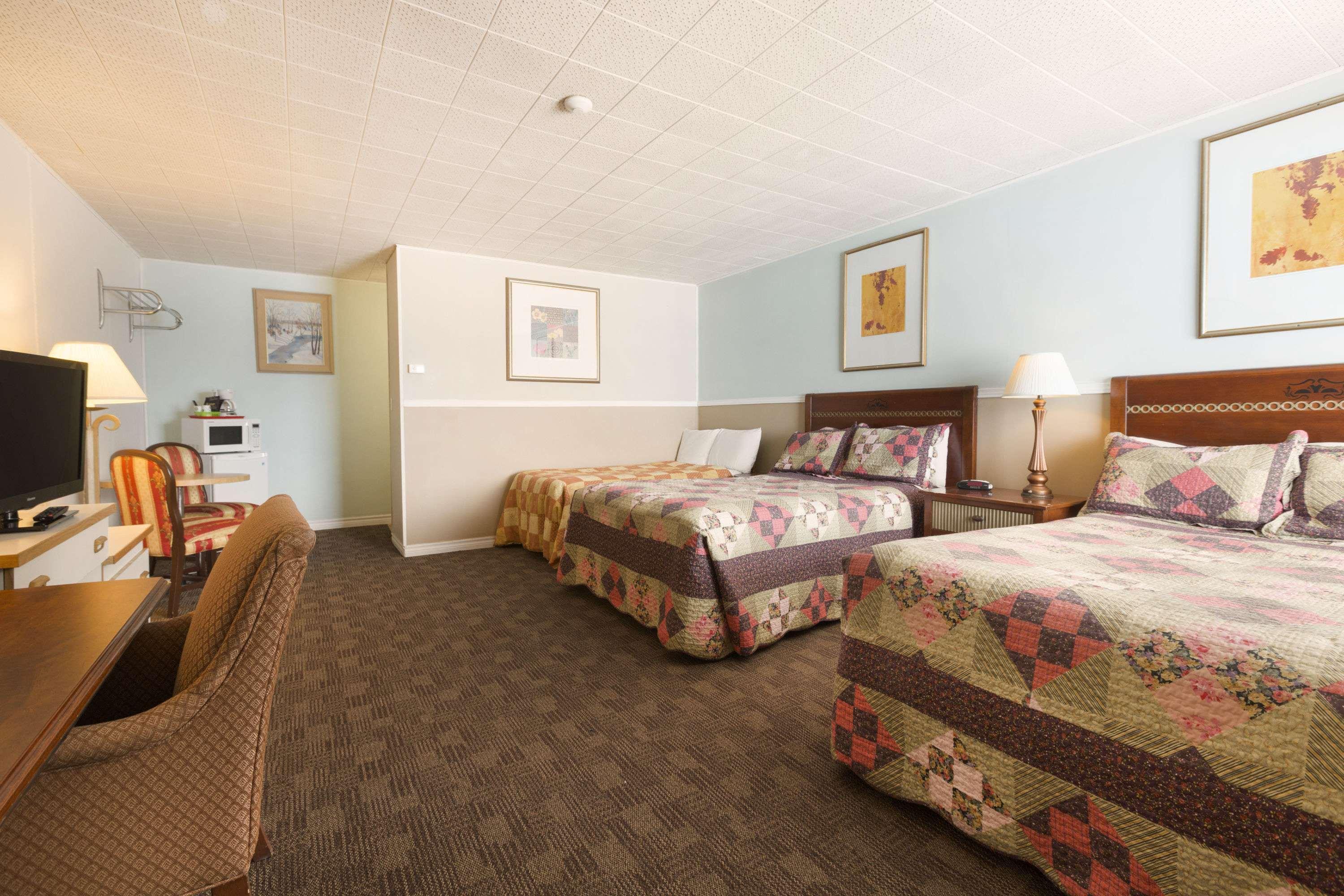 Travel Inn Cochrane מראה חיצוני תמונה