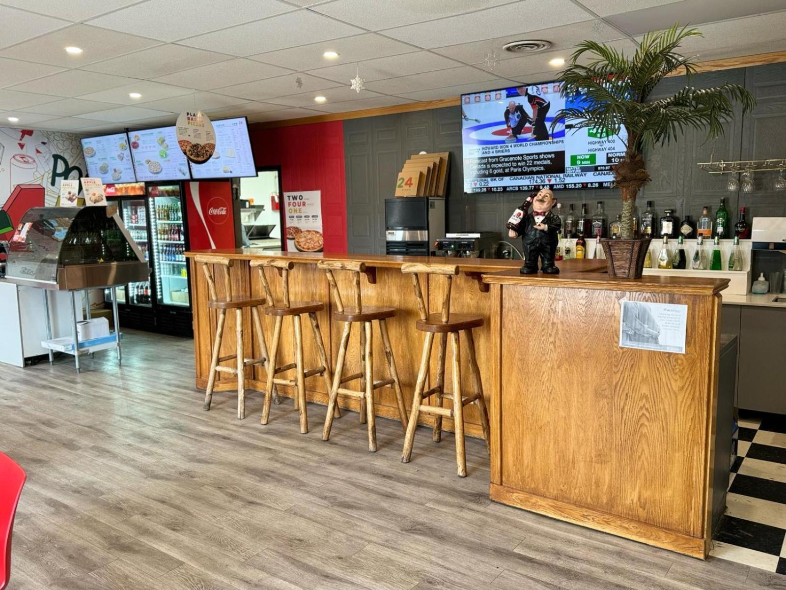 Travel Inn Cochrane מראה חיצוני תמונה