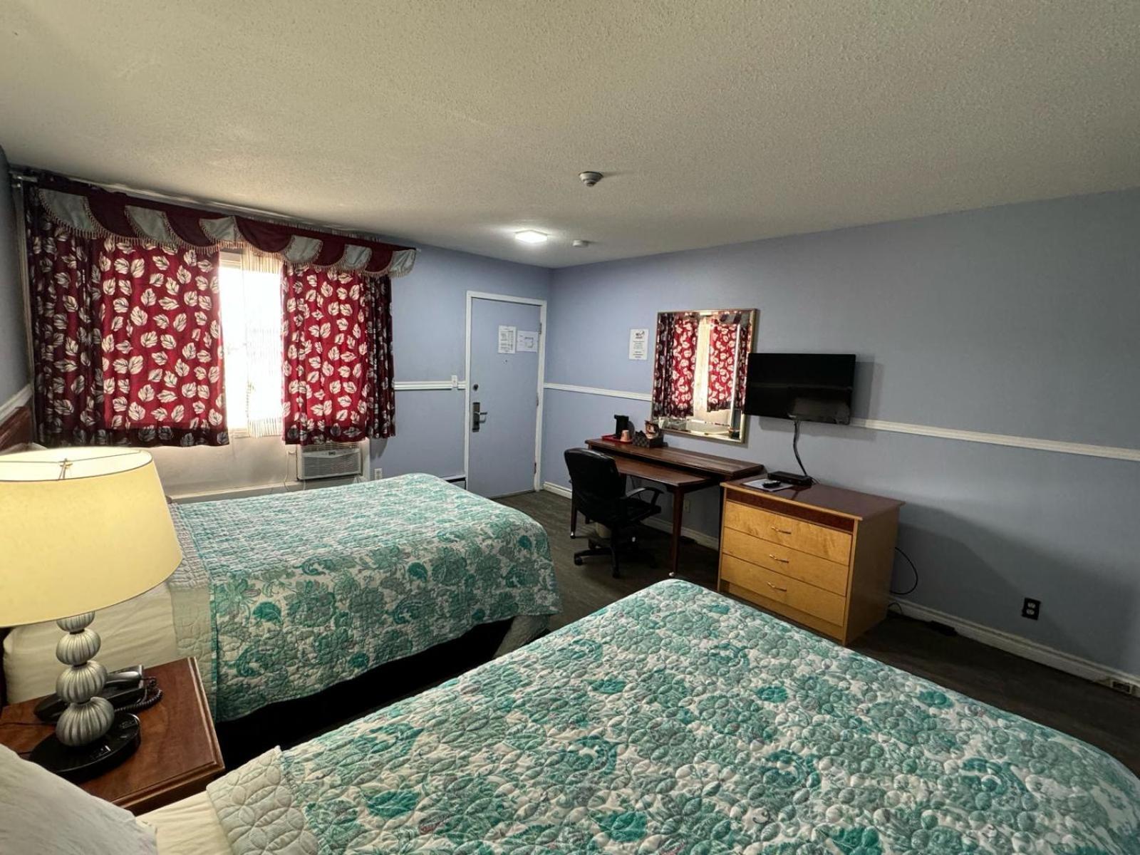 Travel Inn Cochrane מראה חיצוני תמונה