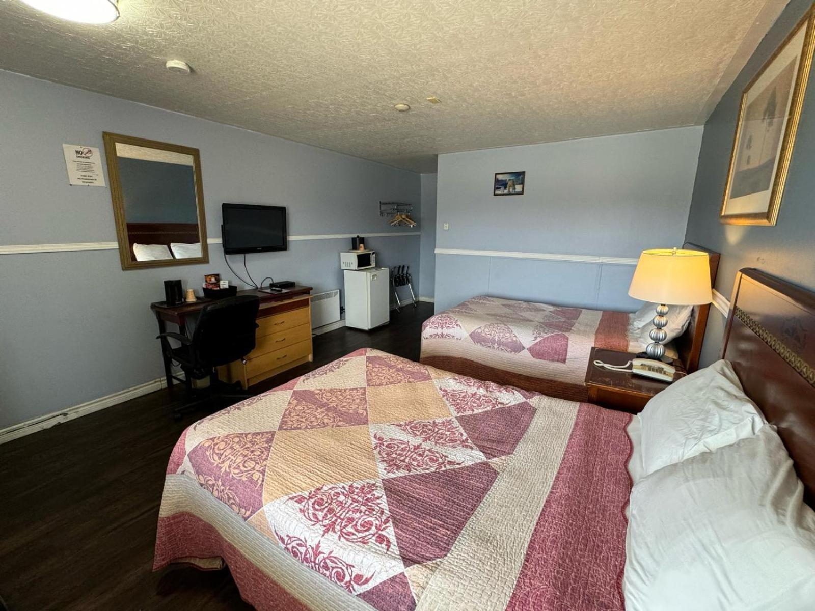Travel Inn Cochrane מראה חיצוני תמונה